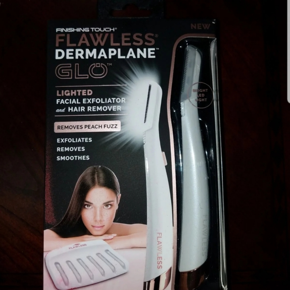 Facial exfoliator and remove and remover